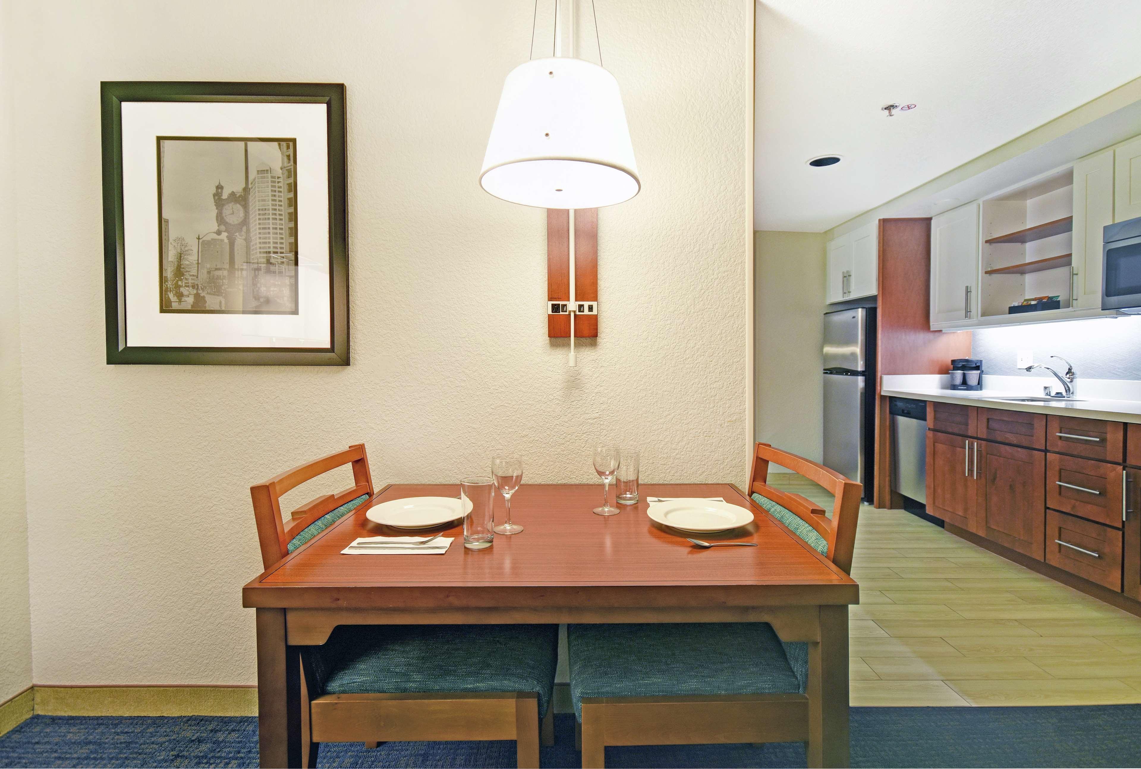 Homewood Suites By Hilton Seattle Downtown Экстерьер фото